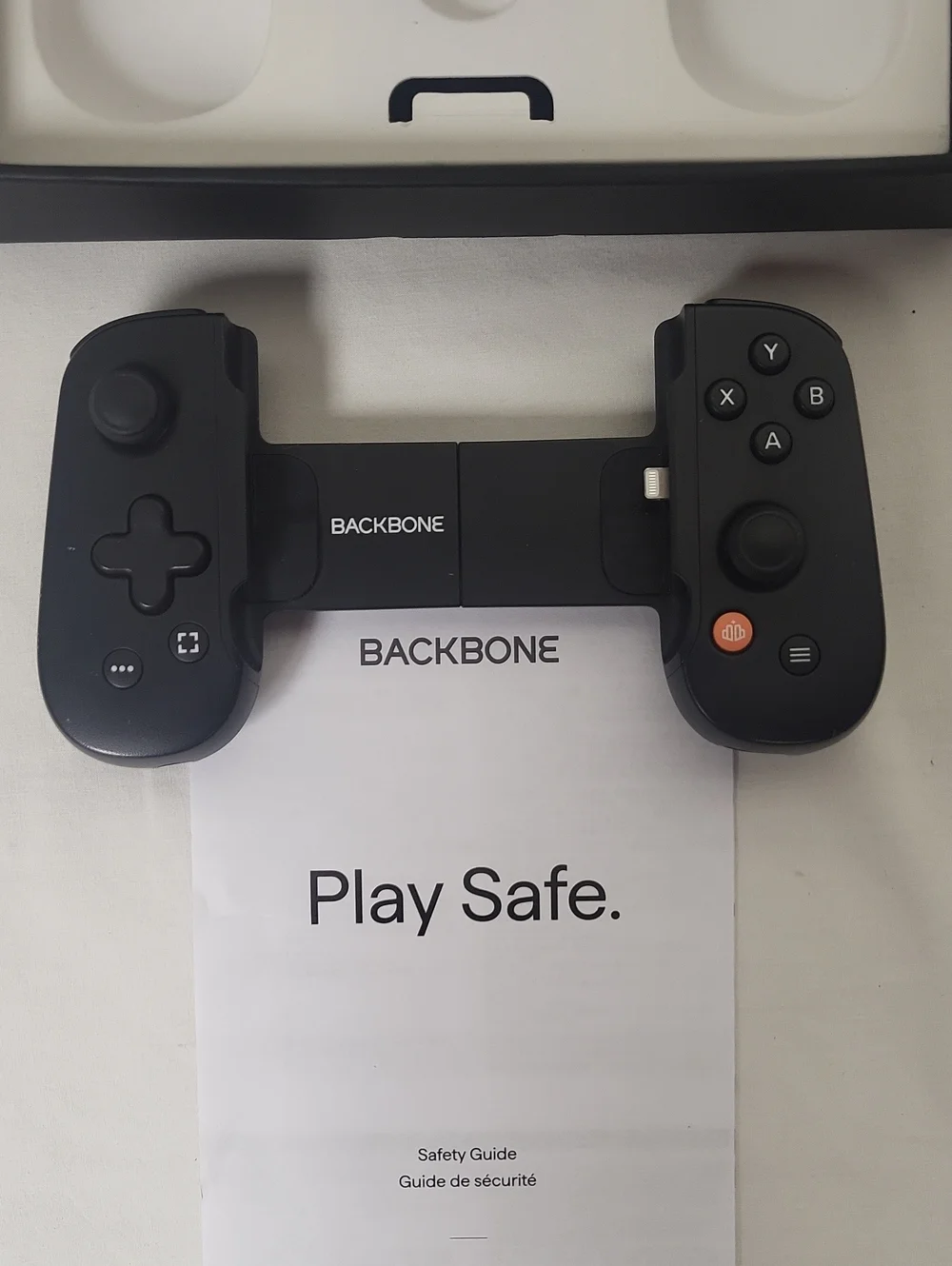 Backbone One Mobile Gaming Controller 2nd Gen NWOT